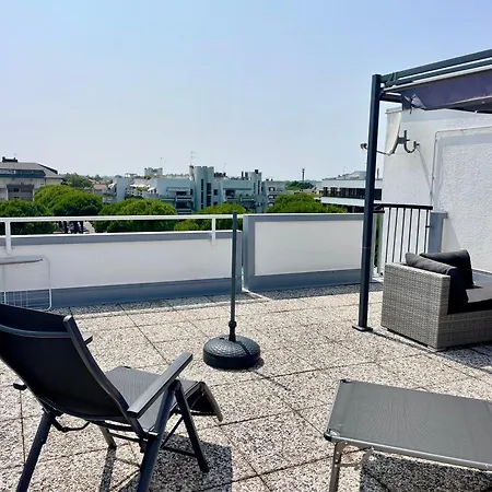 Garden Liston B31 Appartamento *